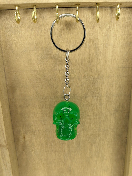 Porte-clé vert fluo – Lueur toxique, éclat magique 💚